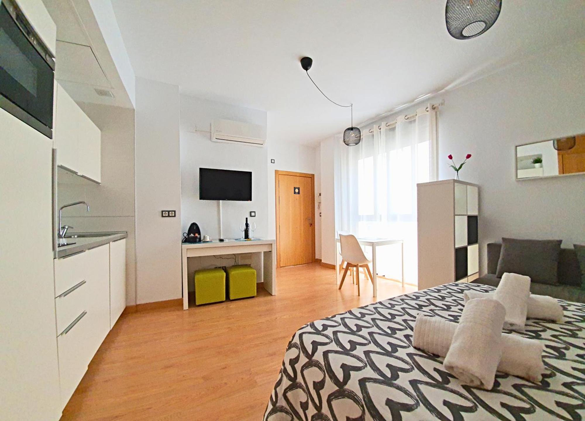 Precioso Estudio Con Piscina Málaga Esterno foto